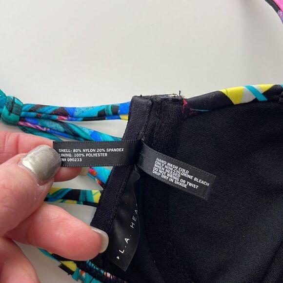 L.A. Hearts bikini top.  Vintage 80s style.  Adjustable straps.  Size XS. - Picture 7 of 7